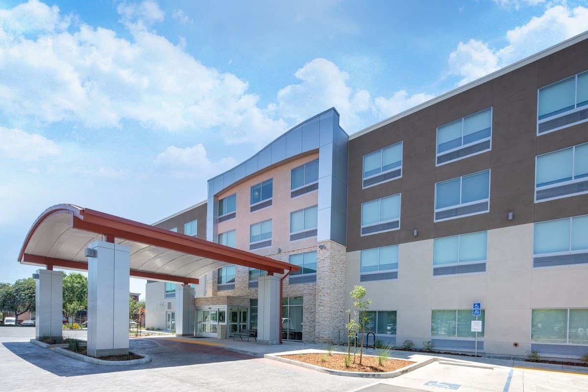 Holiday Inn Express & Suites Chico, Hotel in Chico