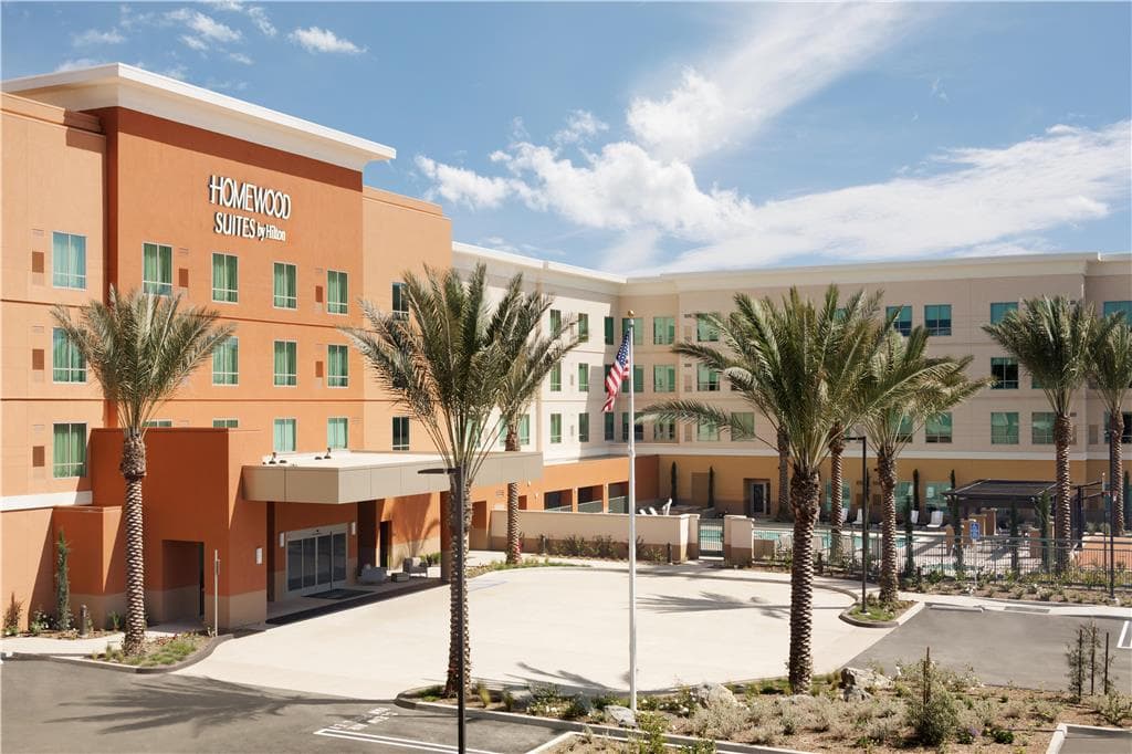 Homewood Suites by Hilton Irvine John Wayne Airport, Hotel in Tustin Legacy
