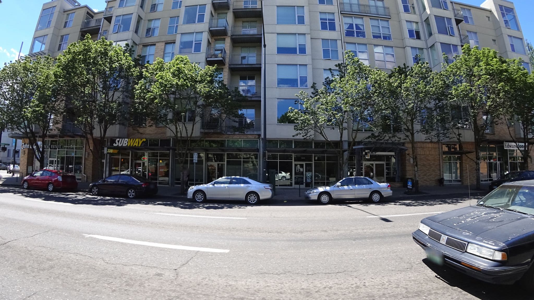 Street view near Quality Inn, Portland — © mly_pdx06 (CC BY-SA · Mapillary)