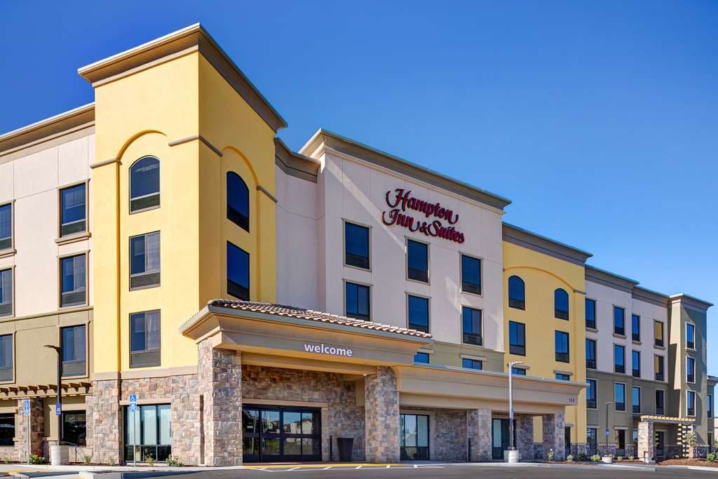 Hampton Inn & Suites Marina, Hotel in Marina