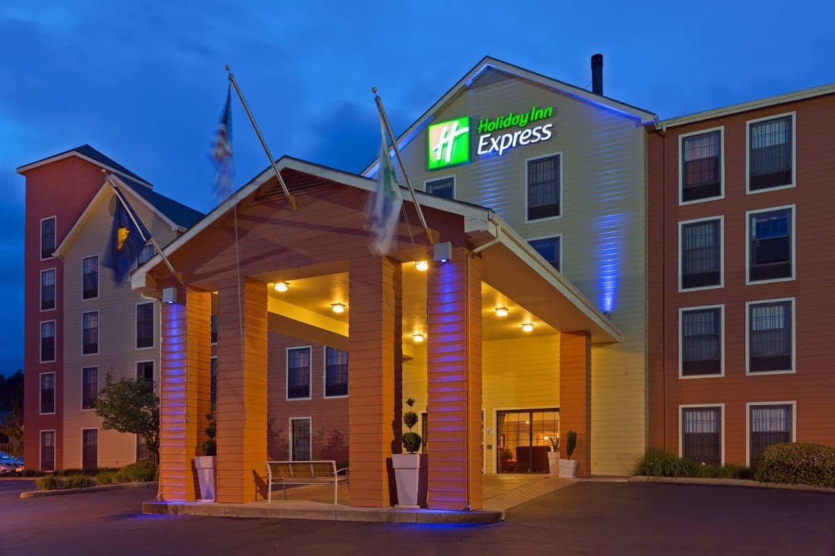 Holiday Inn Express Grants Pass, an IHG Hotel;Holiday Inn Express, Hotel in Fruitdale