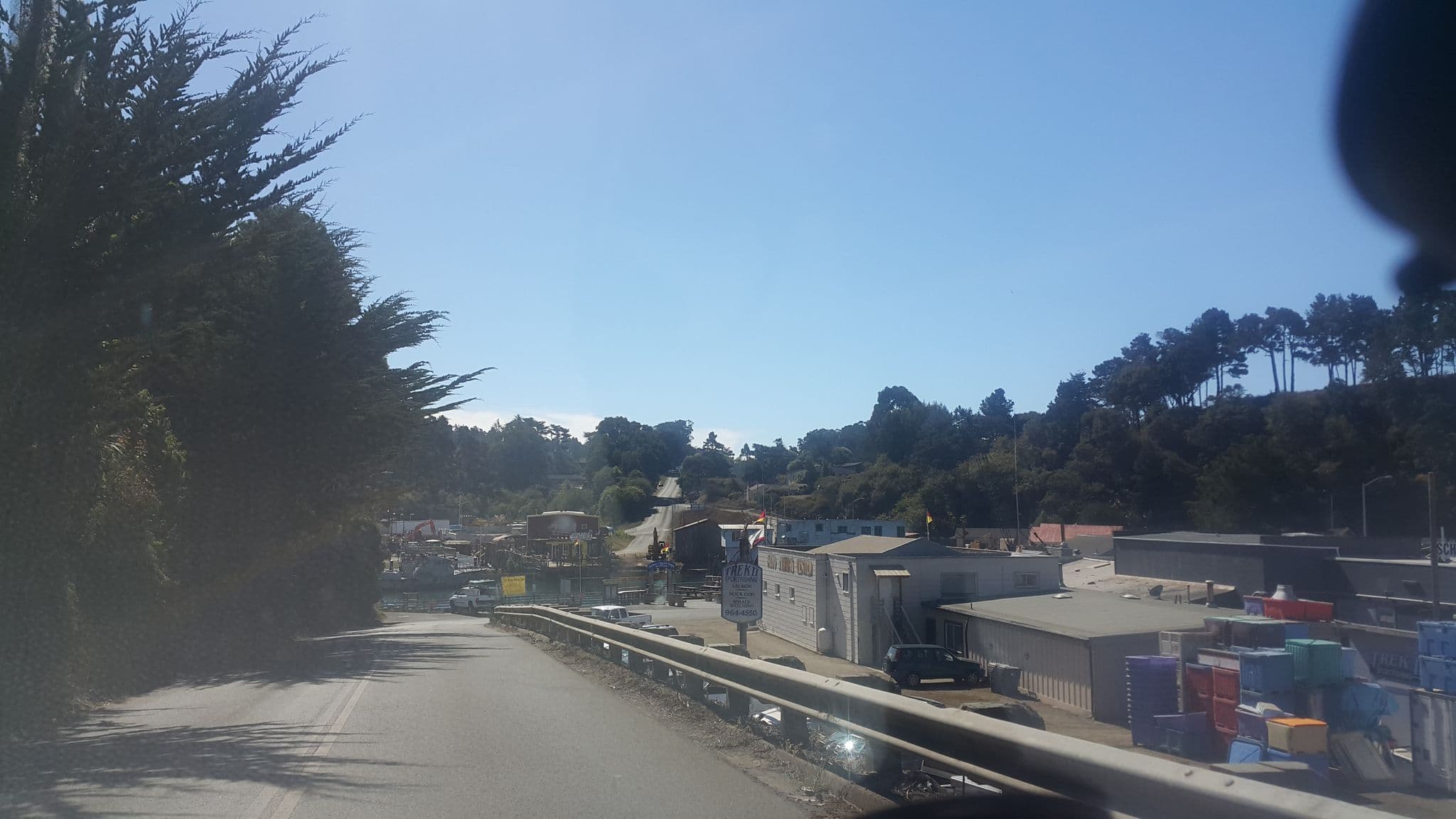 Street view near Noyo Harbor Inn, Brooktrails — © jaku103 (CC BY-SA · Mapillary)