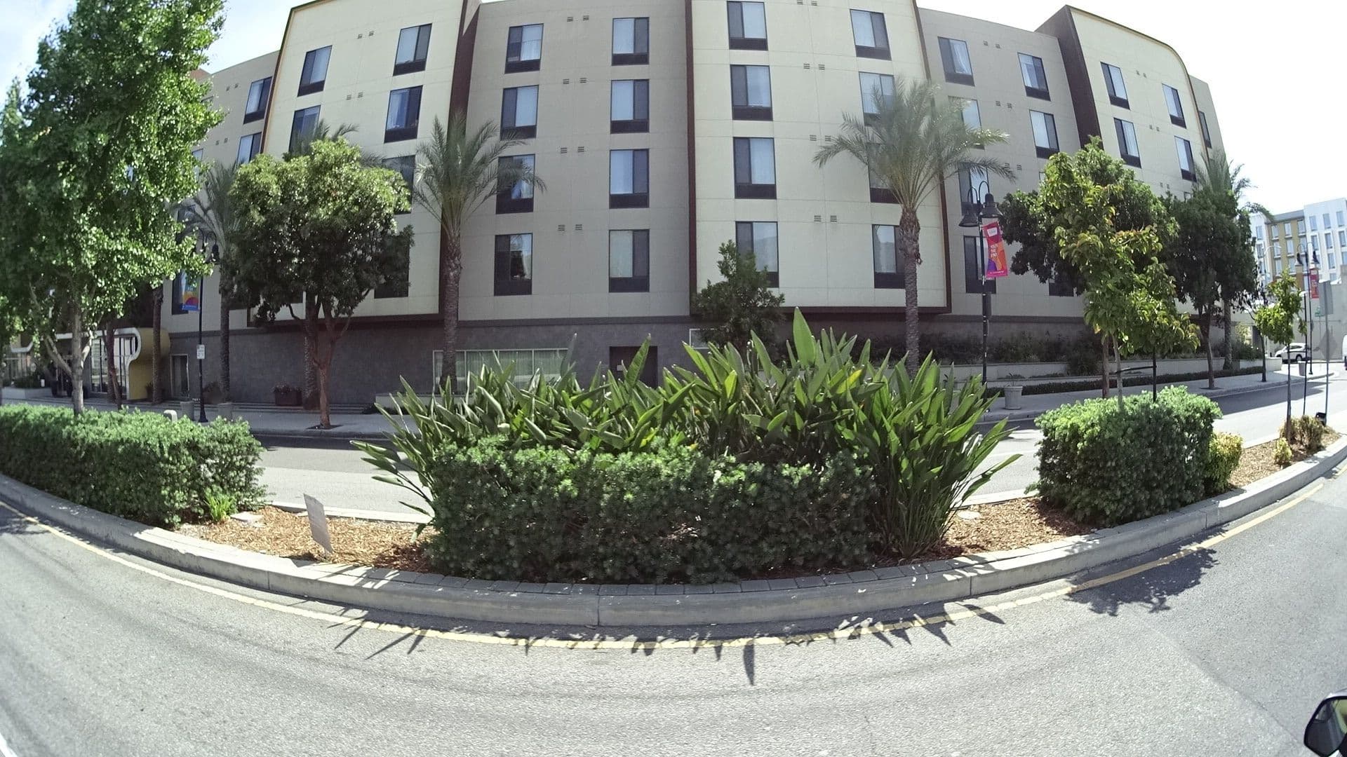 Street view near Springhill Suites Burbank Downtown, Burbank — © marker_geo (CC BY-SA · Mapillary)
