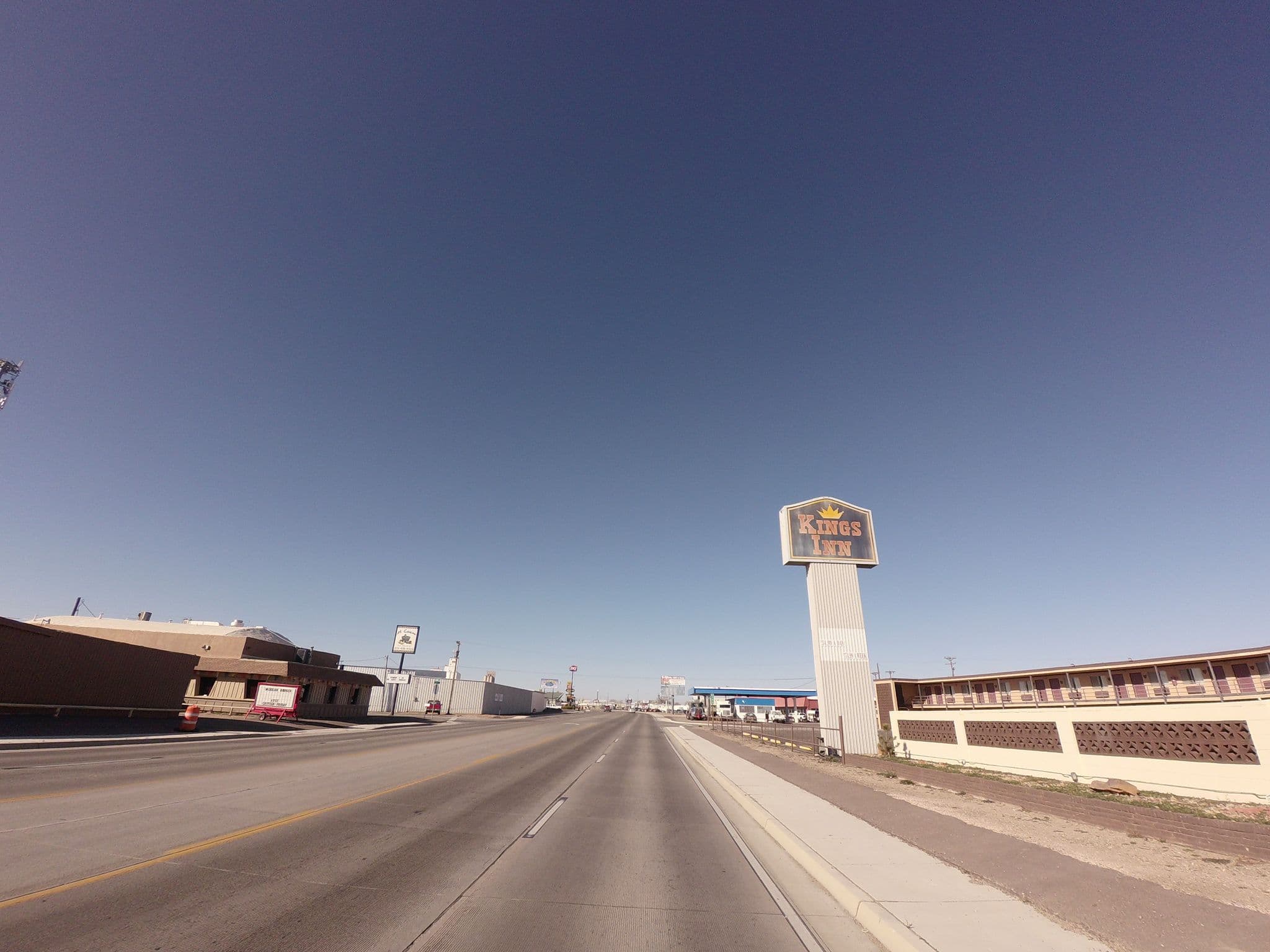 Street view near OYO Hotel Kings at Clovis, Cannon Air Force Base — © clovismapping (CC BY-SA · Mapillary)