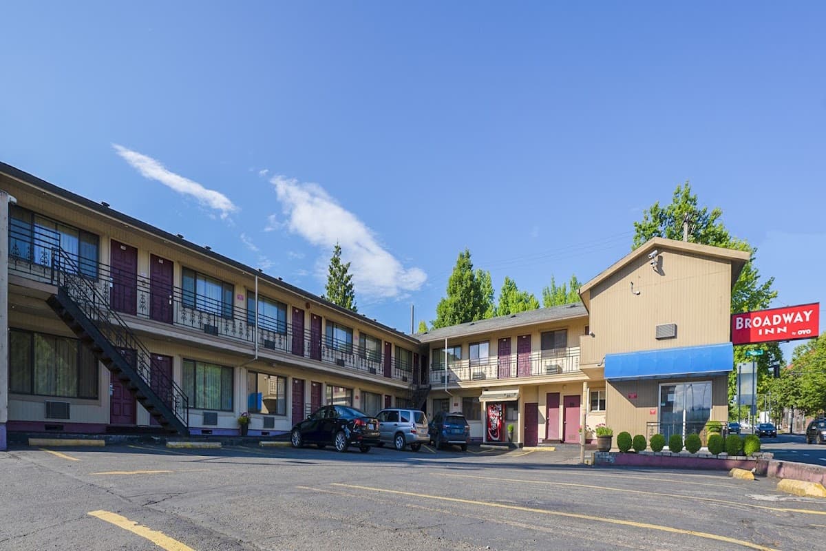 Broadway Inn, Motel in Portland
