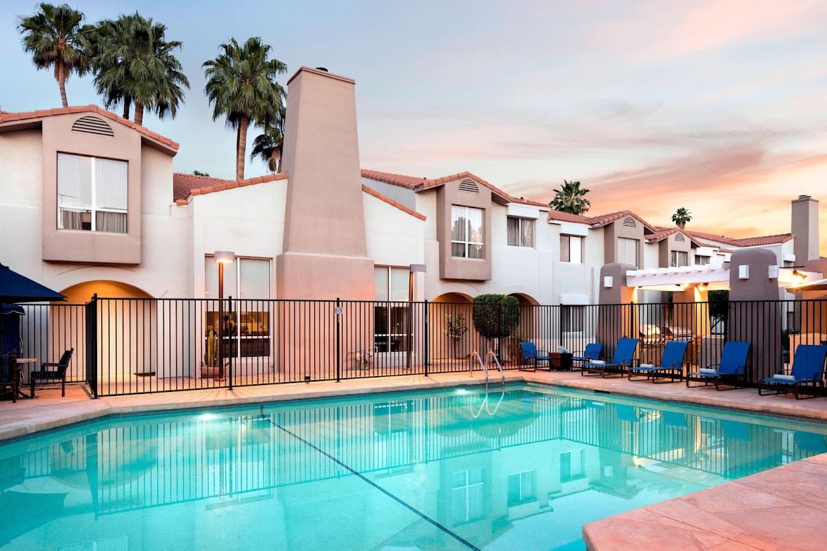 Sonesta ES Suites Scottsdale, Hotel in Paradise Valley