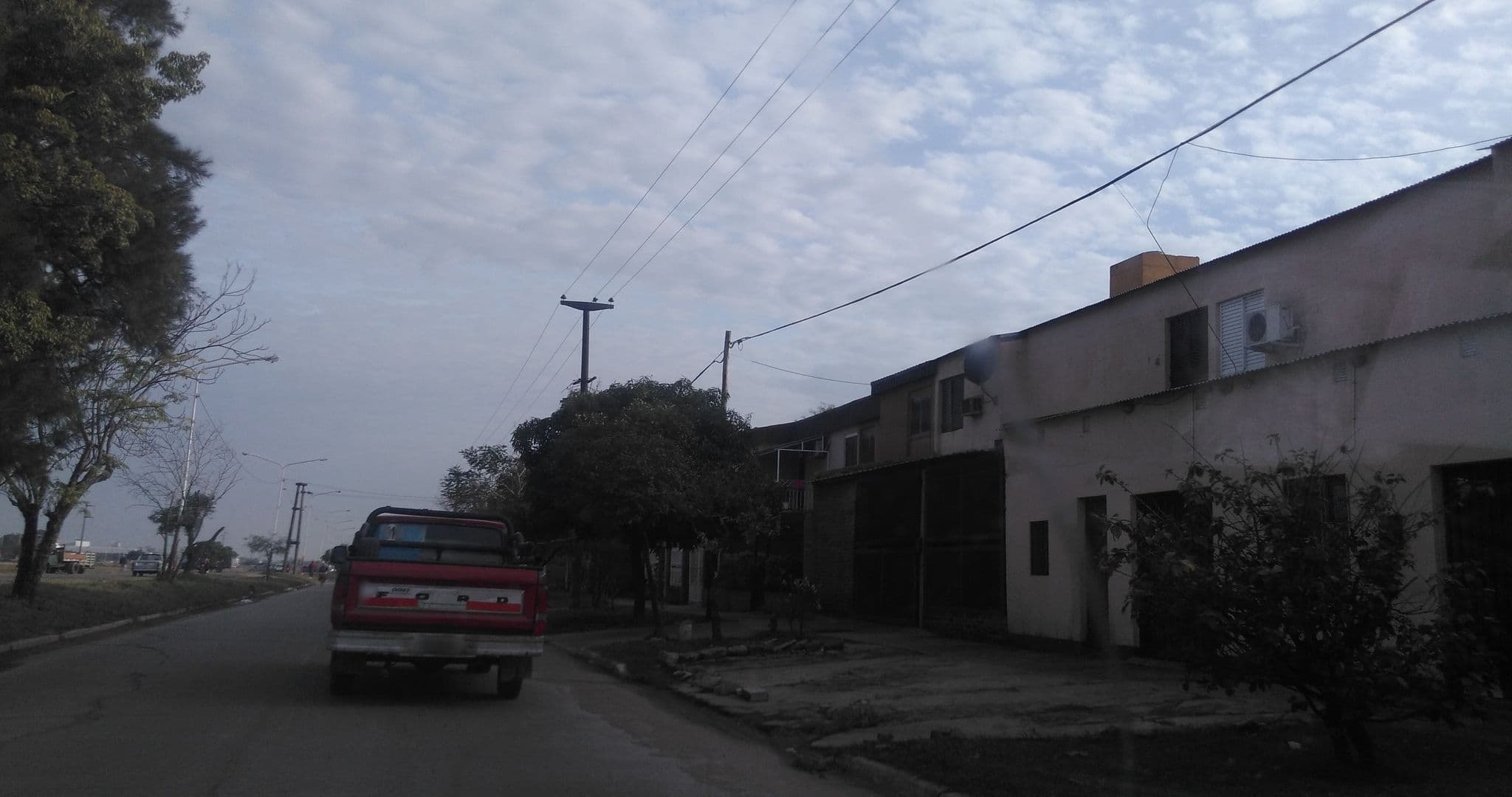 Street view near Elias CouchSurfing, Resistencia — © pertile (CC BY-SA · Mapillary)