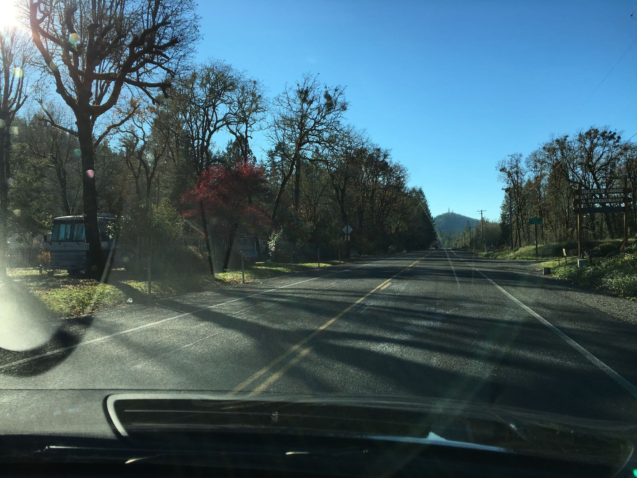 Street view near Idleyld Lodging, Glide — © pdgoodman (CC BY-SA · Mapillary)