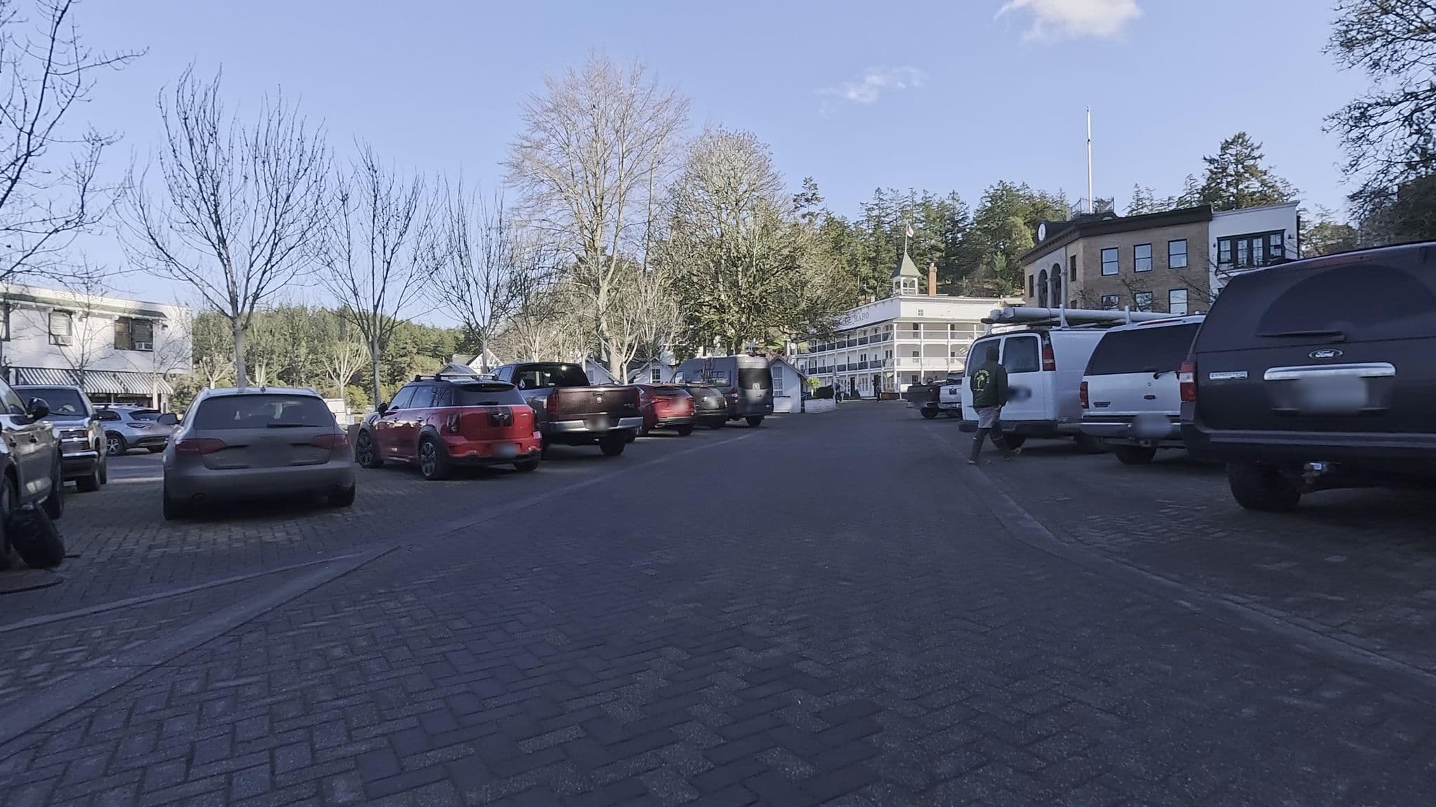 Street view near Roche Harbor Resort, Friday Harbor — © natfoot (CC BY-SA · Mapillary)