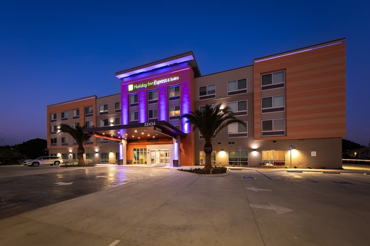 Holiday Inn Express & Suites Hawaiian Gardens, Hotel in Hawaiian Gardens