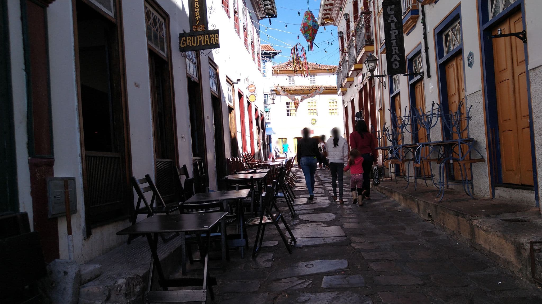 Street view near Pousada Casa de Vó, Diamantina — © frankst (CC BY-SA · Mapillary)