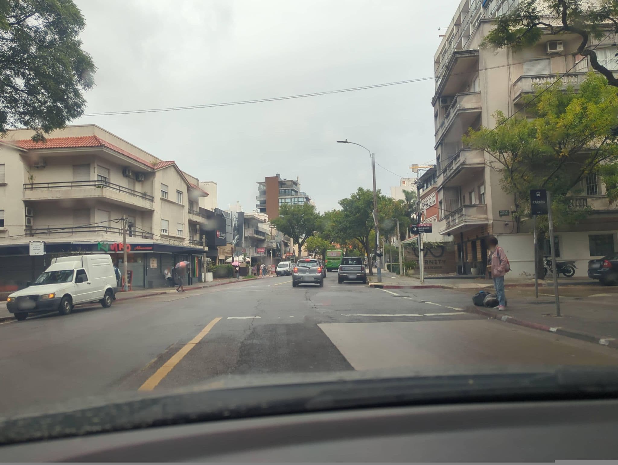 Street view near Vivaldi, Montevideo — © sirgabouy (CC BY-SA · Mapillary)