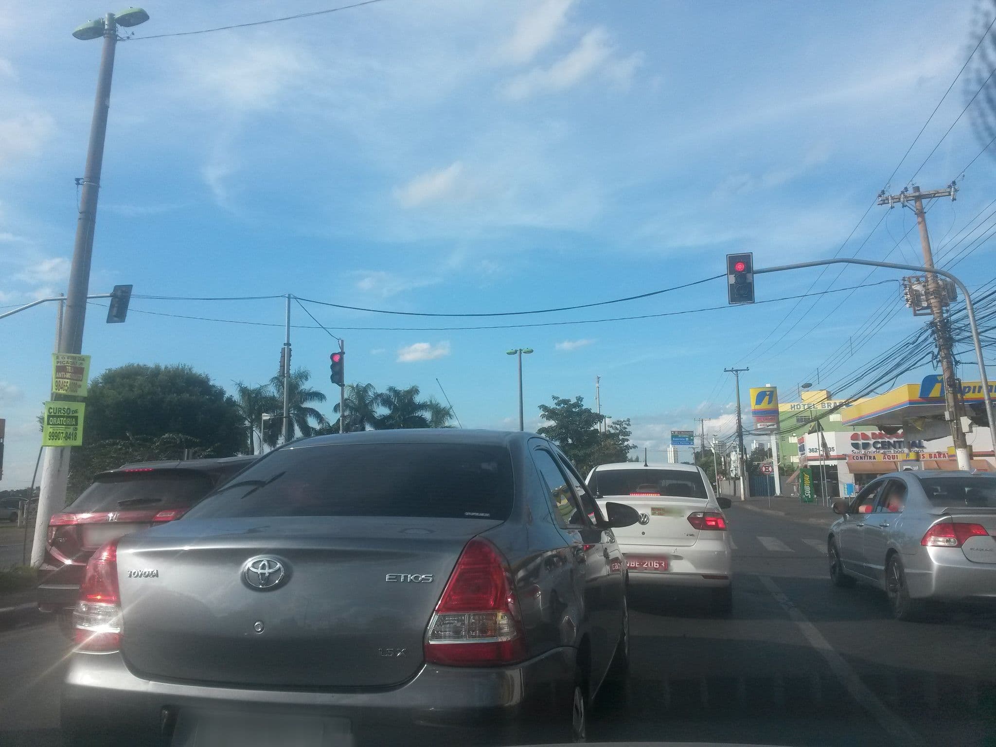 Street view near Nacional Hotel, Cuiabá — © thiagoeriksson (CC BY-SA · Mapillary)