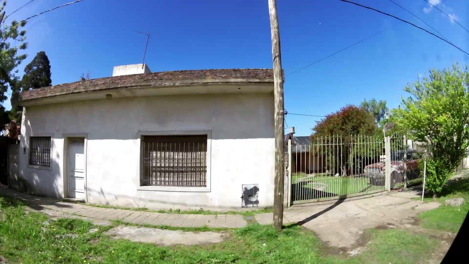 Street view near Famila Ortiz, Berazategui — © kaartcam (CC BY-SA · Mapillary)