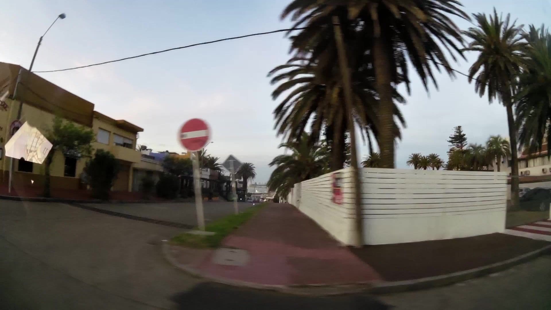 Street view near Hotel Concorde, Punta del Este — © kaartcam (CC BY-SA · Mapillary)