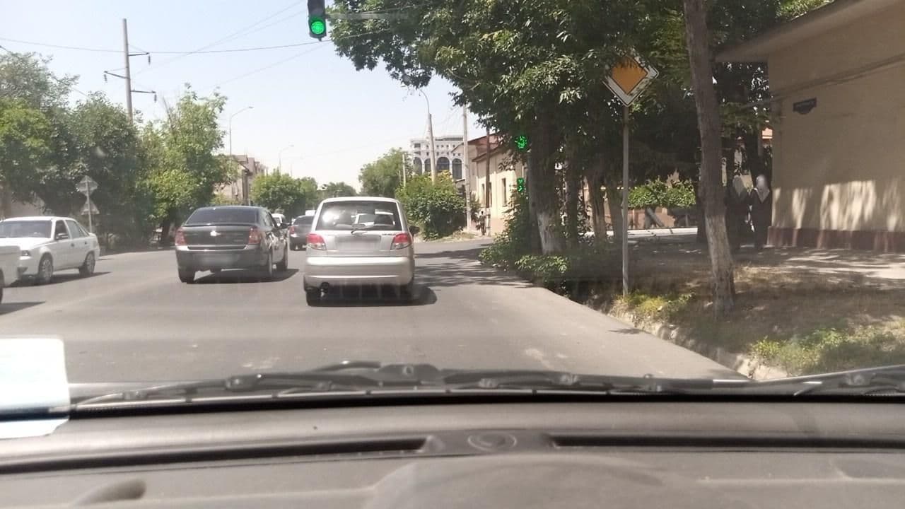 Street view near Grand Canyon, Tashkent