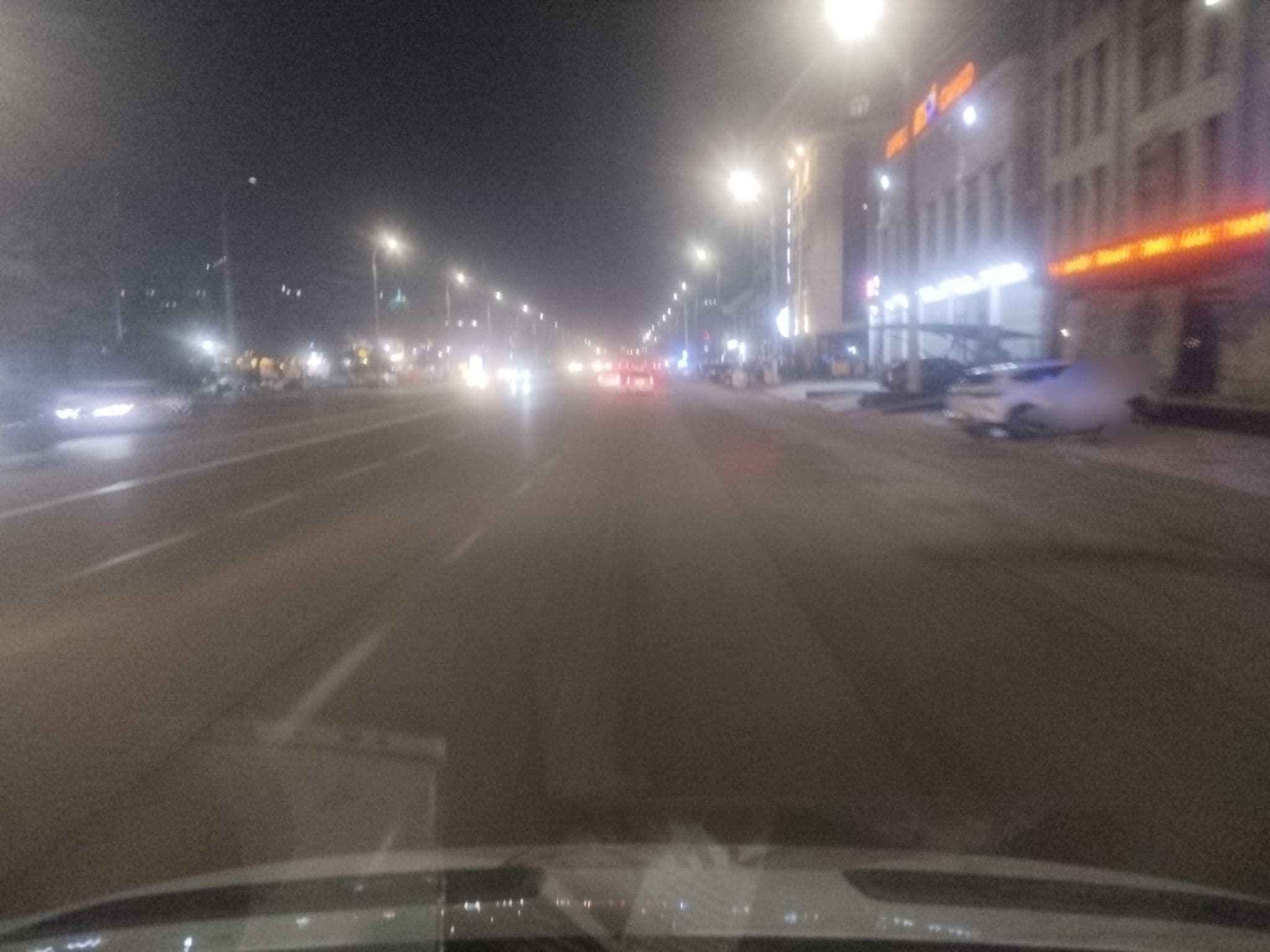 Street view near Shosh Modern, Tashkent
