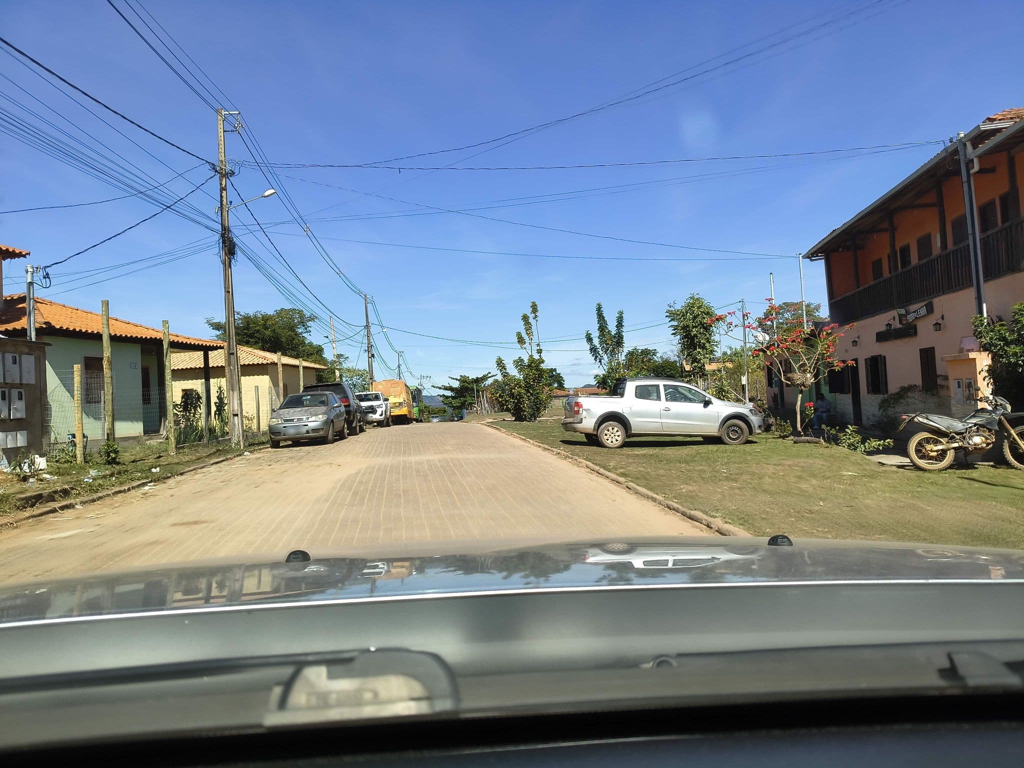 Street view near Pousada e Restaurante Fogão a Lenha, Datas — © nomondo (CC BY-SA · Mapillary)