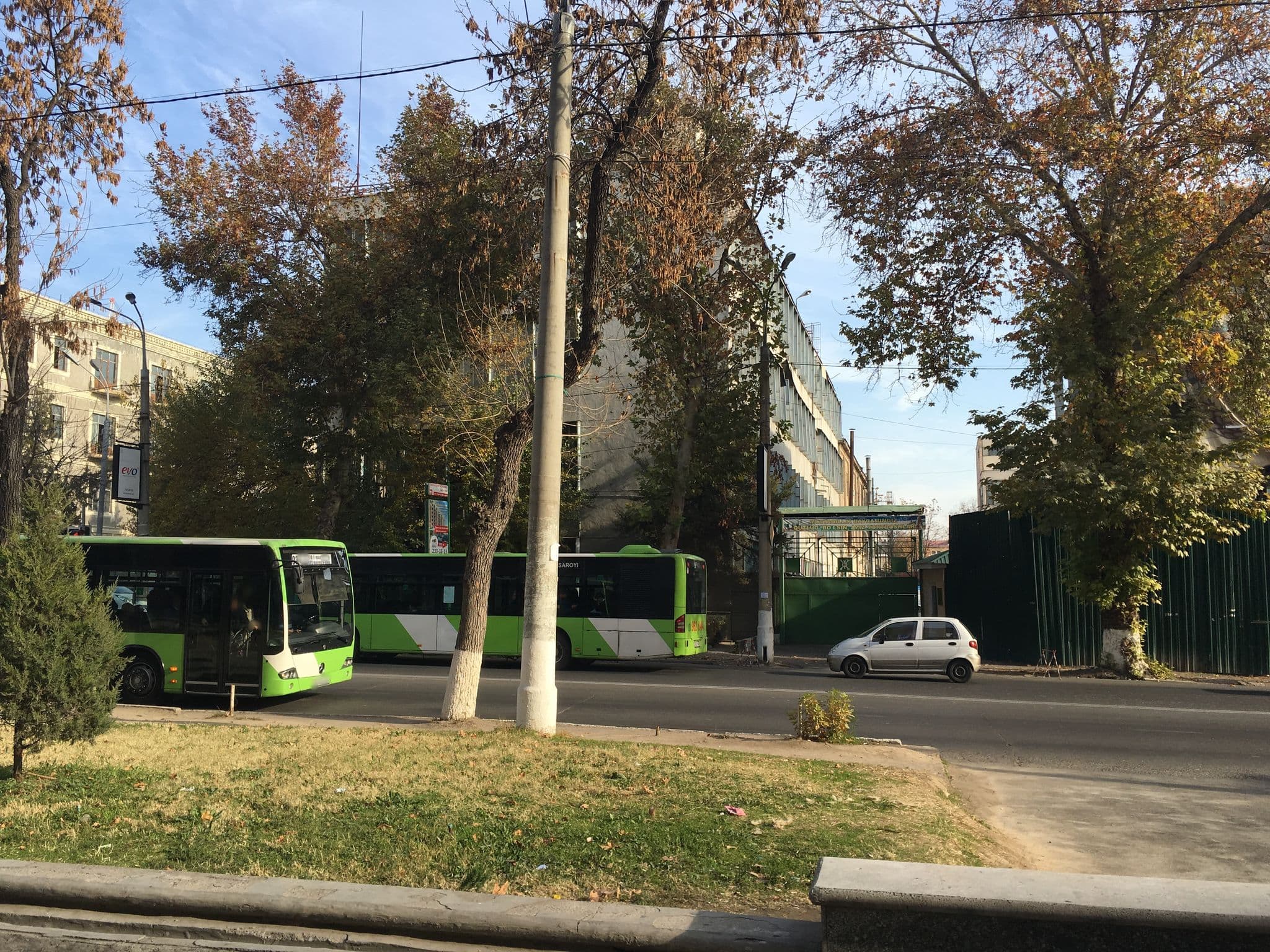 Street view near Manor Hotel, Tashkent