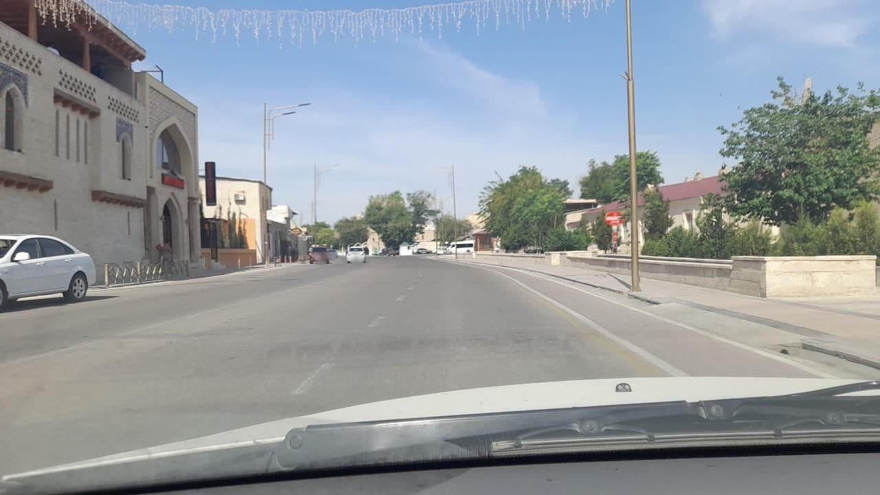 Street view near Iman Hotel, Bukhara