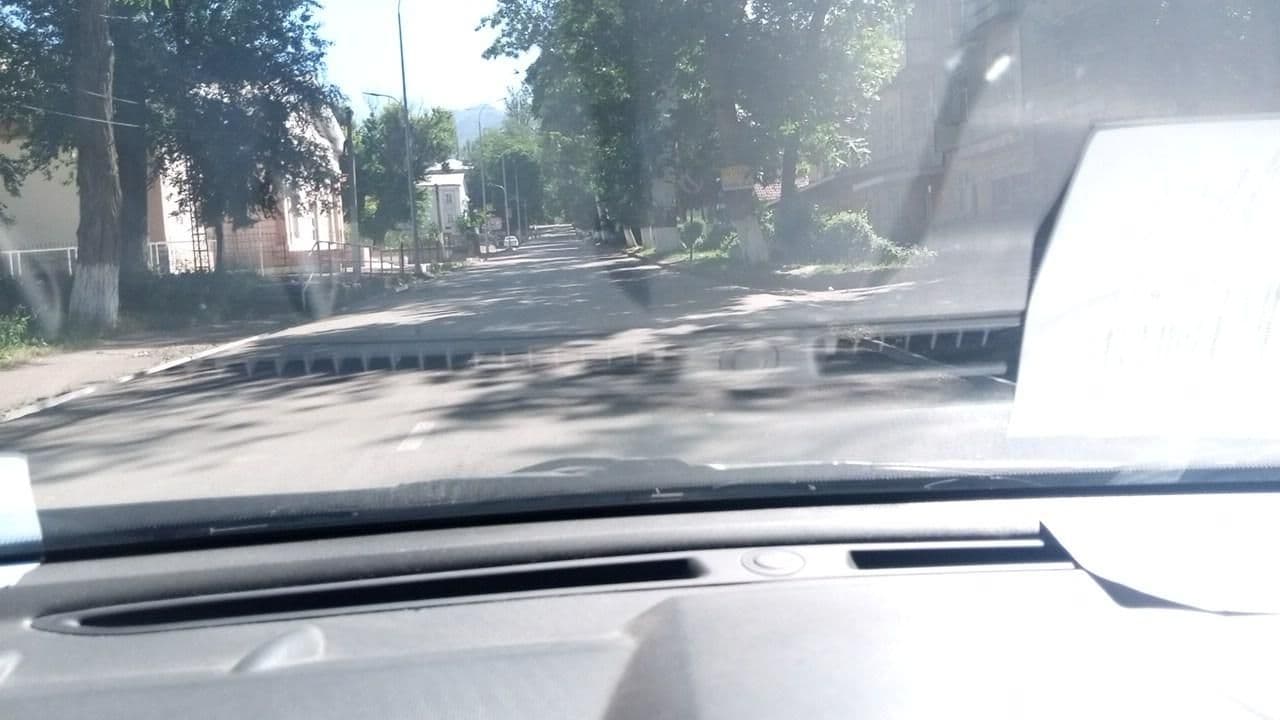 Street view near Yangiobod Hotel, Yangiobod — © sirojiddin520 (CC BY-SA · Mapillary)