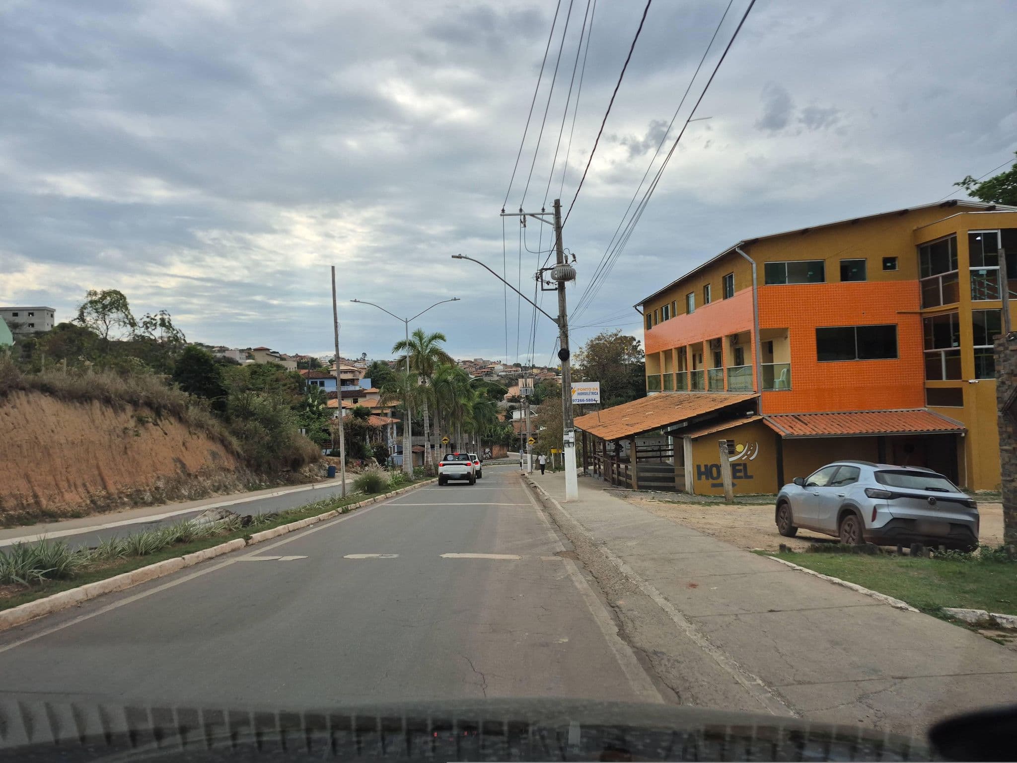 Street view near Hotel Moralima, Conceição do Mato Dentro — © JoyceSC (CC BY-SA · Mapillary)