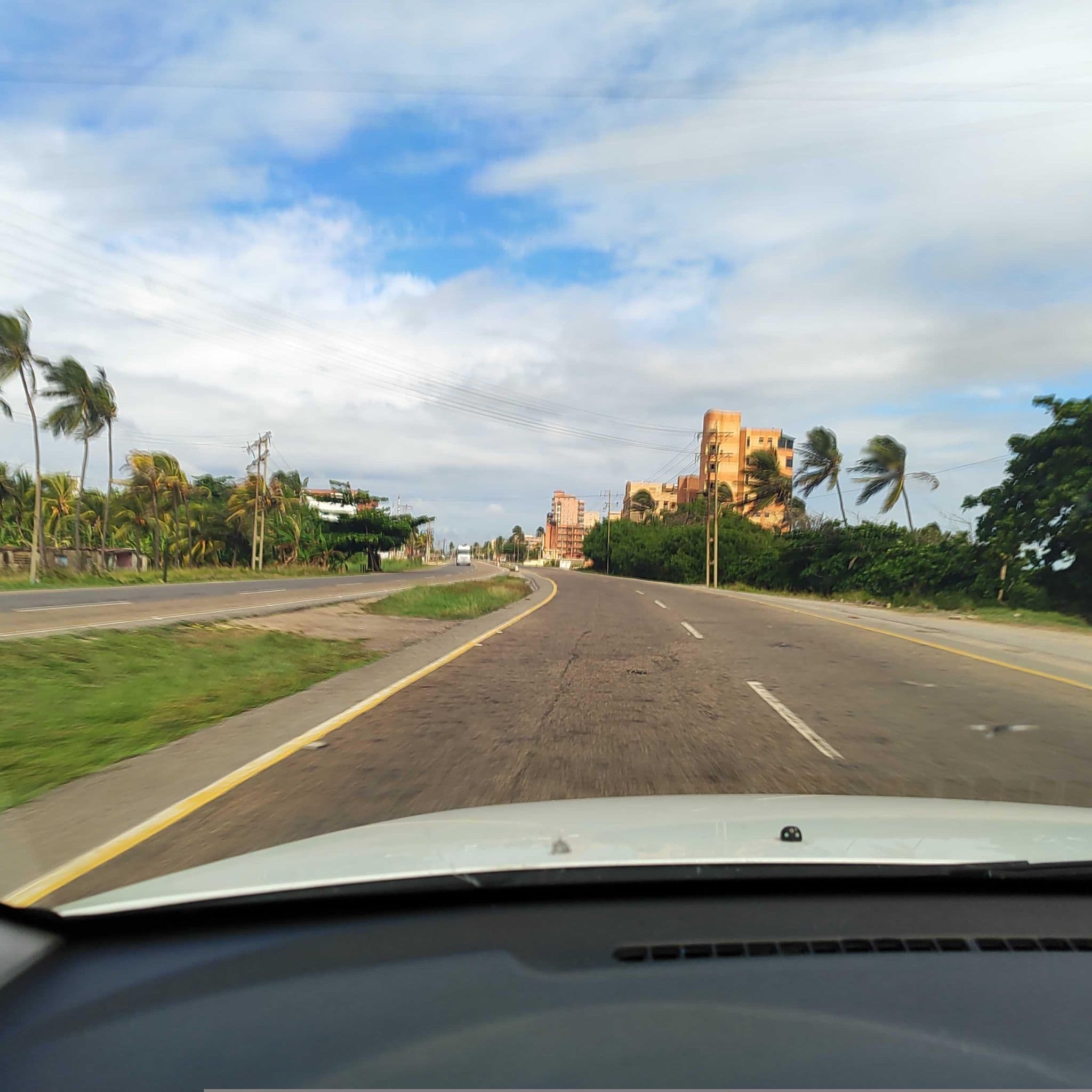 Street view near Roca Marina, Tucacas — © cesalazar (CC BY-SA · Mapillary)