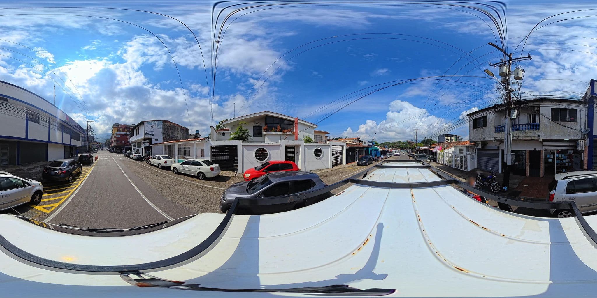 Street view near Hotel Juan Valdes c, San Cristóbal — © vasqgroup (CC BY-SA · Mapillary)