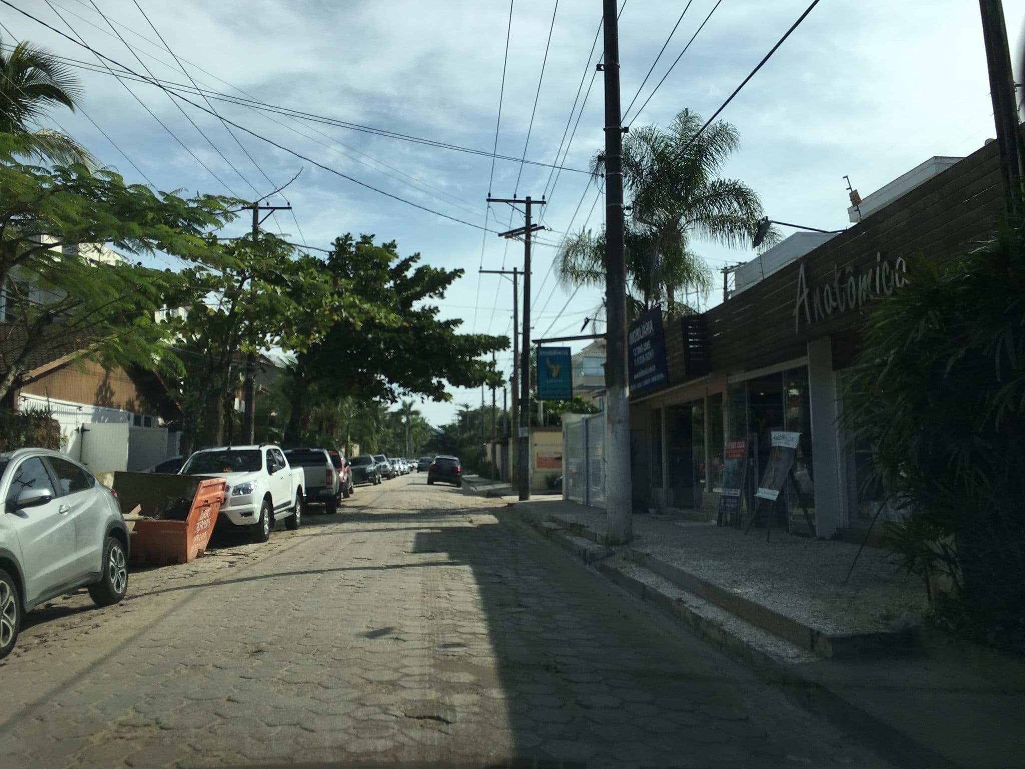 Street view near Pousada Tô na Praia, Salesópolis — © jglacerda (CC BY-SA · Mapillary)