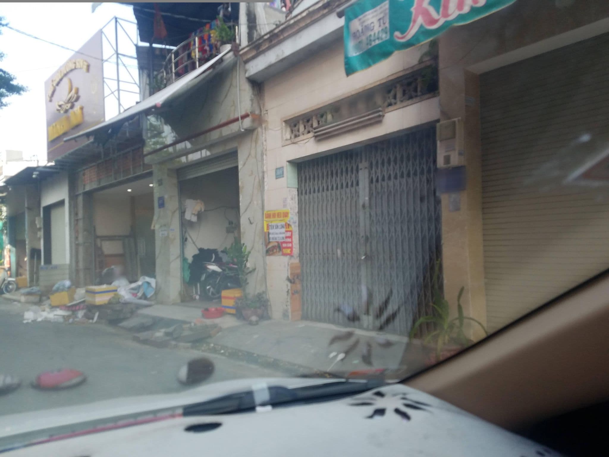 Street view near Khách Sạn Thanh Nam, Ho Chi Minh City — © sg_right_2 (CC BY-SA · Mapillary)