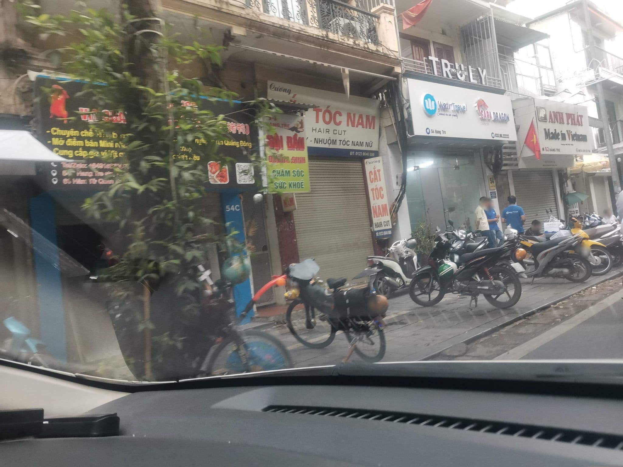 Street view near Khách Sạn Asia Palace, Hoàn Kiếm