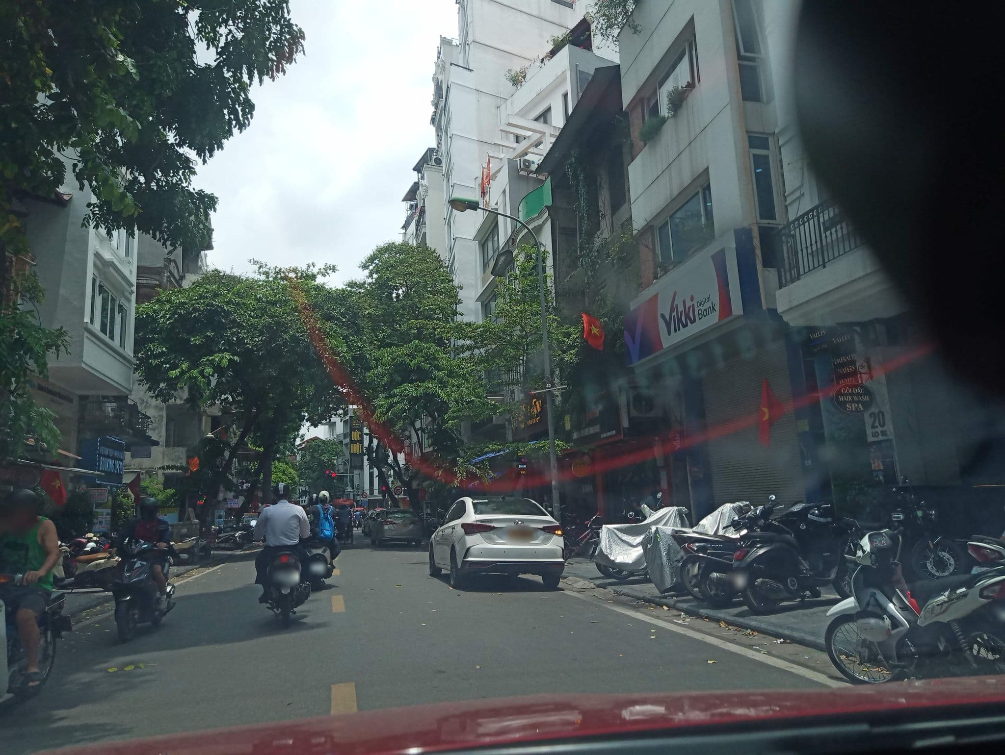 Street view near Khách Sạn Boss, Hoàn Kiếm