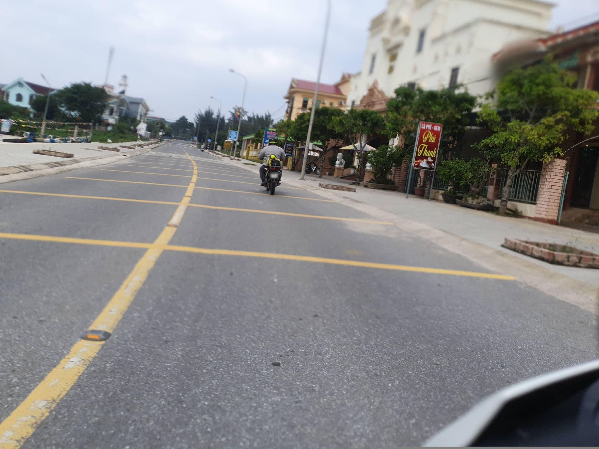 Street view near Thành Phát, Gio Linh — © russmcd (CC BY-SA · Mapillary)