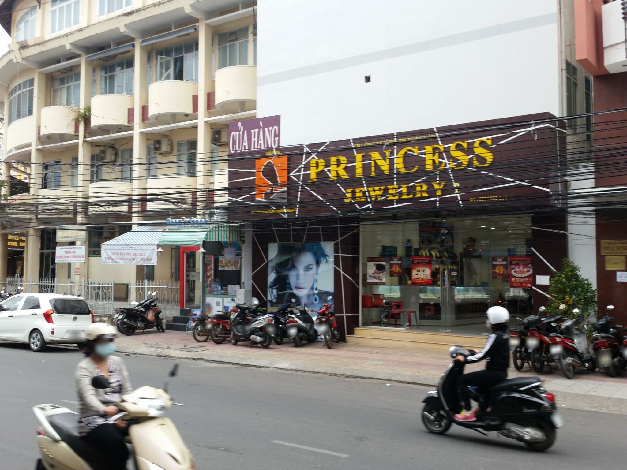Street view near Saigon, Nha Trang