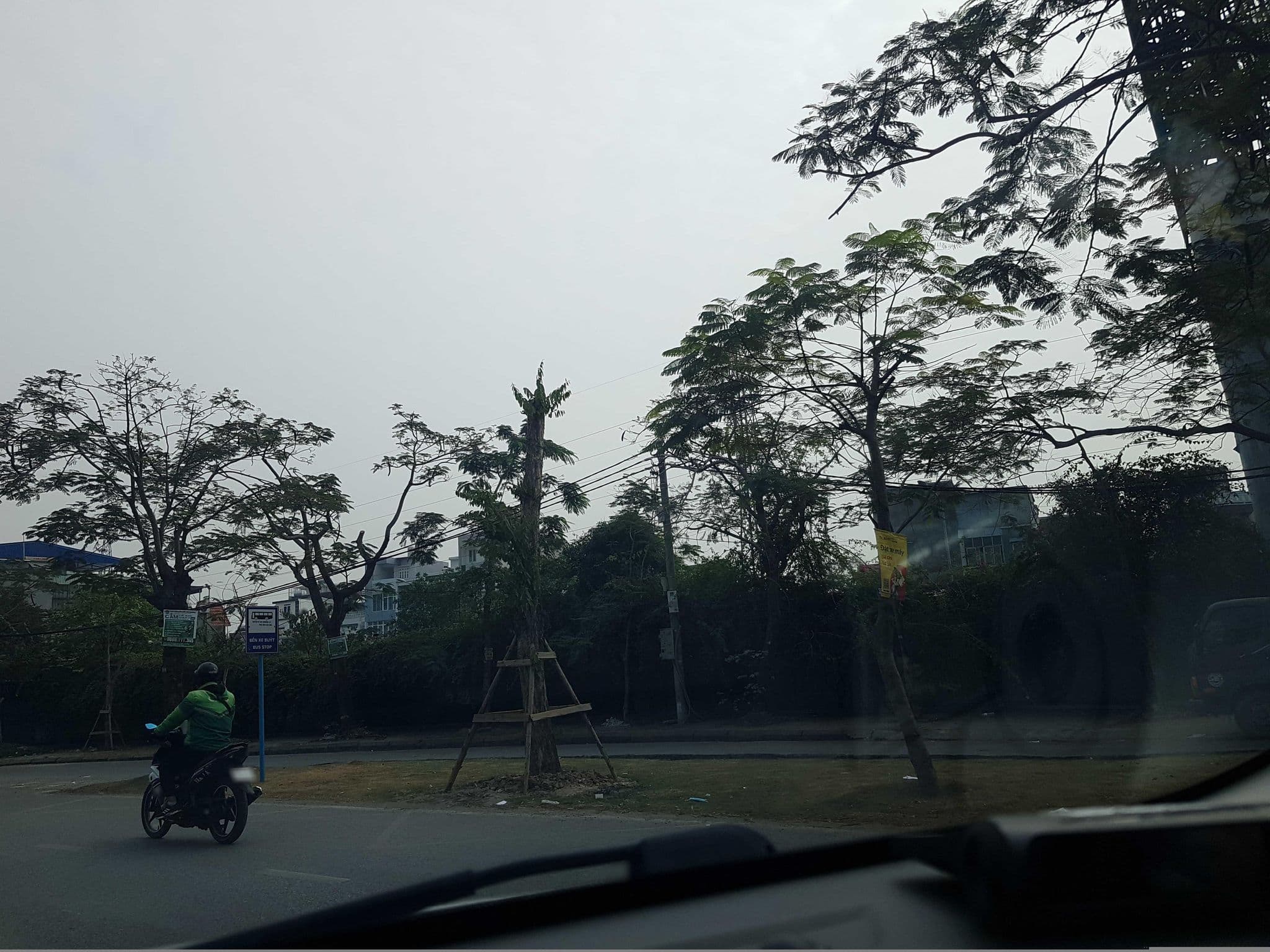 Street view near Monaco Hotel, Haiphong — © hn_right_1 (CC BY-SA · Mapillary)
