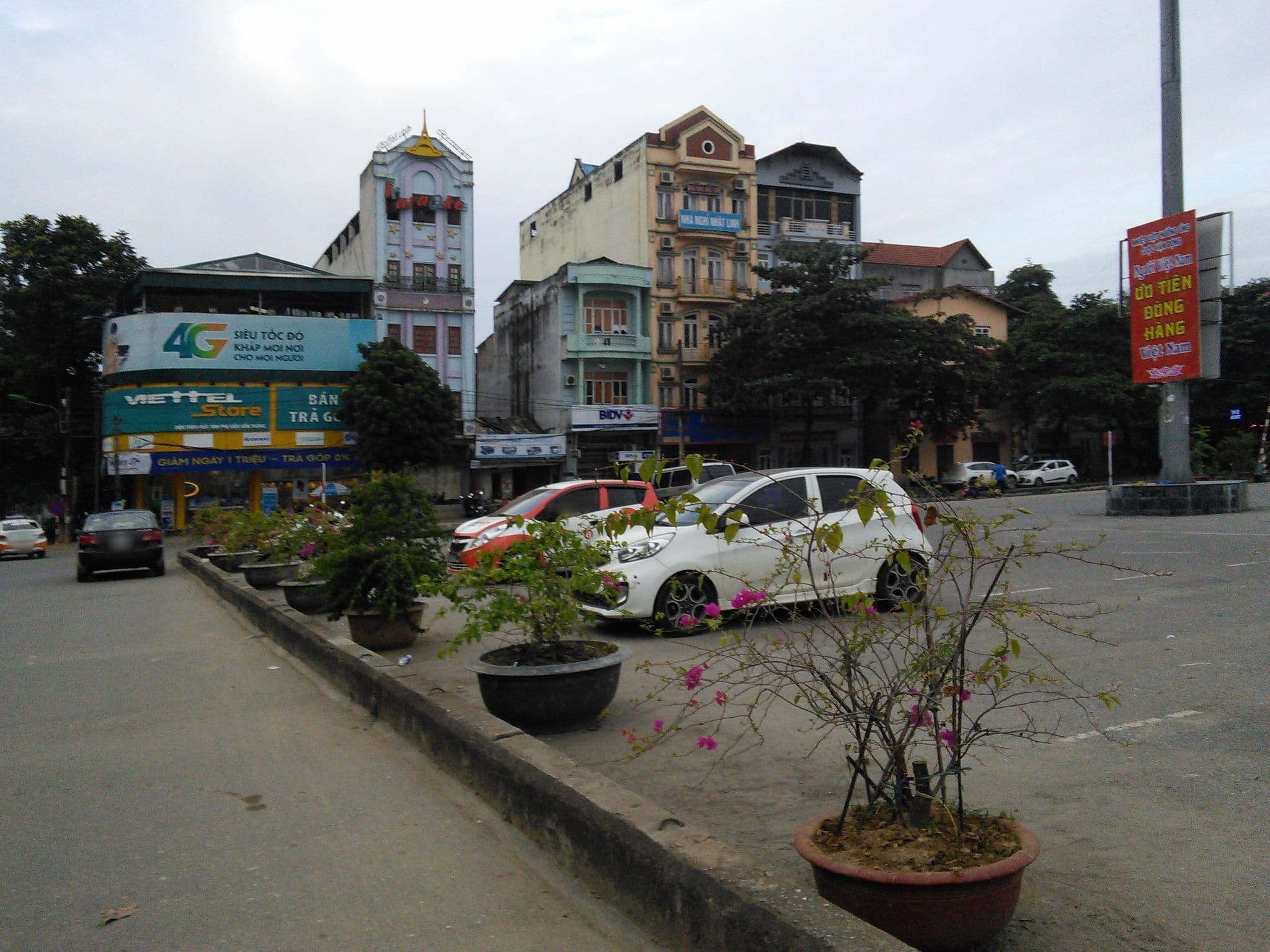 Street view near Nhà Nghỉ-Thọ Hường, Lào Cai — © mcmayer (CC BY-SA · Mapillary)