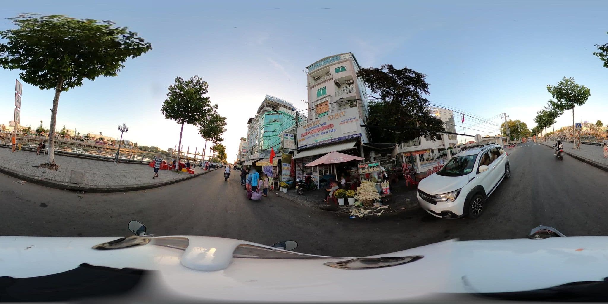 Street view near Thành Dạt, Rạch Giá — © bemaps_1pd (CC BY-SA · Mapillary)
