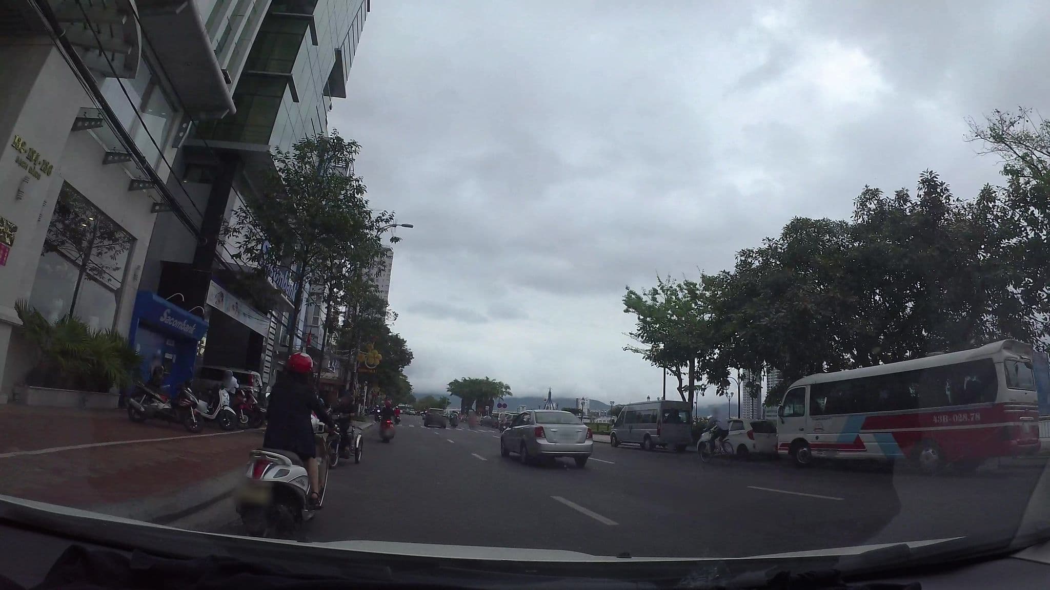 Street view near Newmoon, Da Nang — © kaartcam (CC BY-SA · Mapillary)