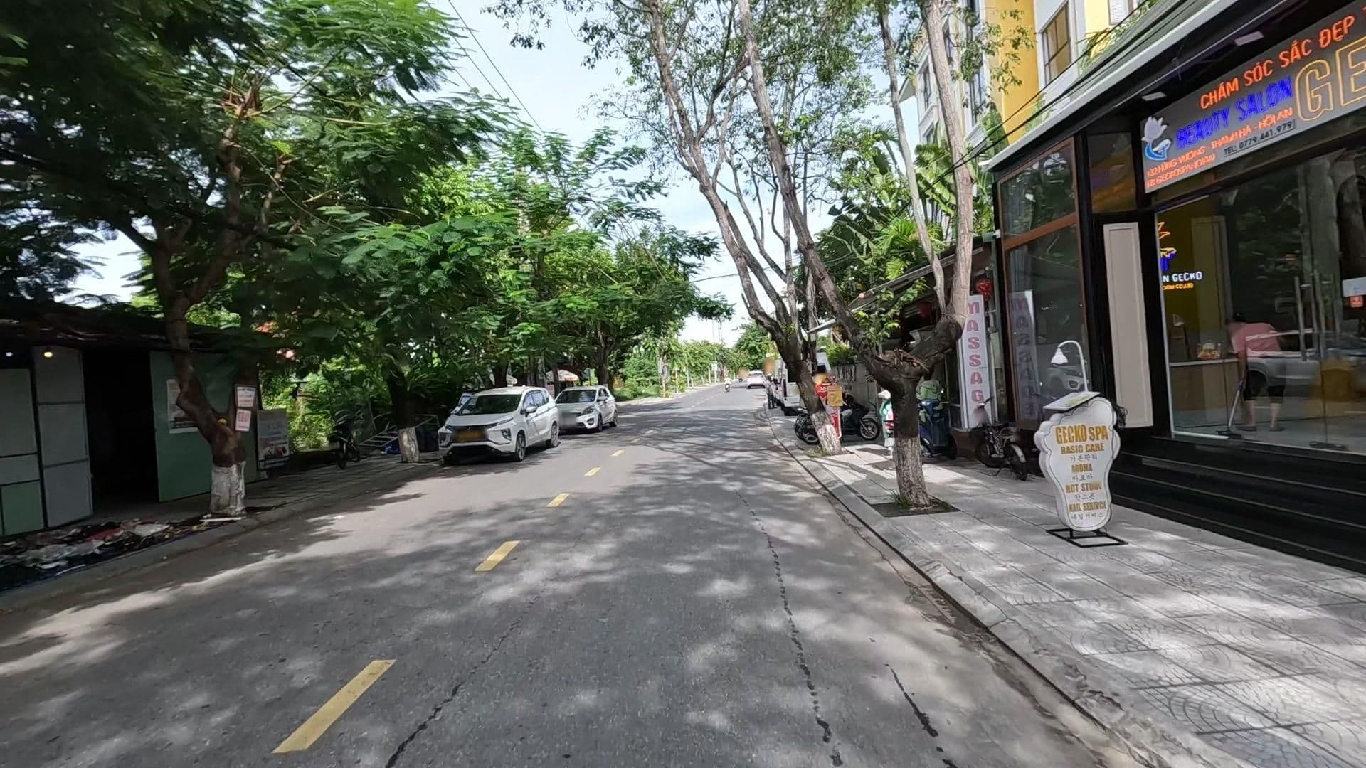 Street view near Essence Hotel & Spa Hoi An, Hoi An