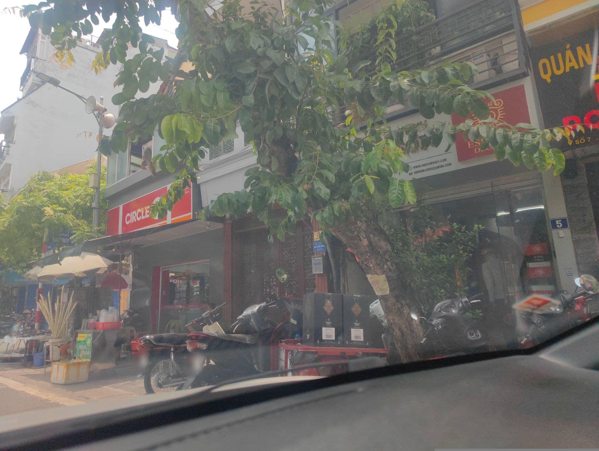 Street view near Khách Sạn Box, Hoàn Kiếm