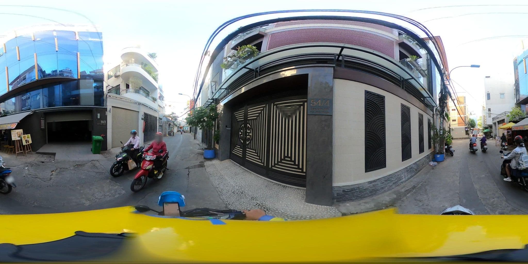 Street view near Khách Sạn Ngọc Vàng, Gò Vấp — © bemaps3_sg (CC BY-SA · Mapillary)