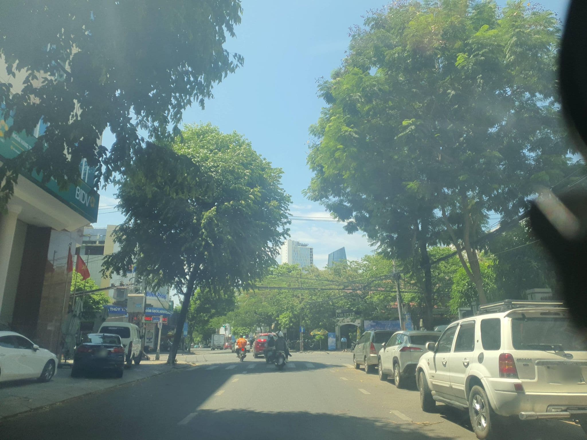 Street view near Danang Backpackers Hostel, Da Nang — © congduy (CC BY-SA · Mapillary)