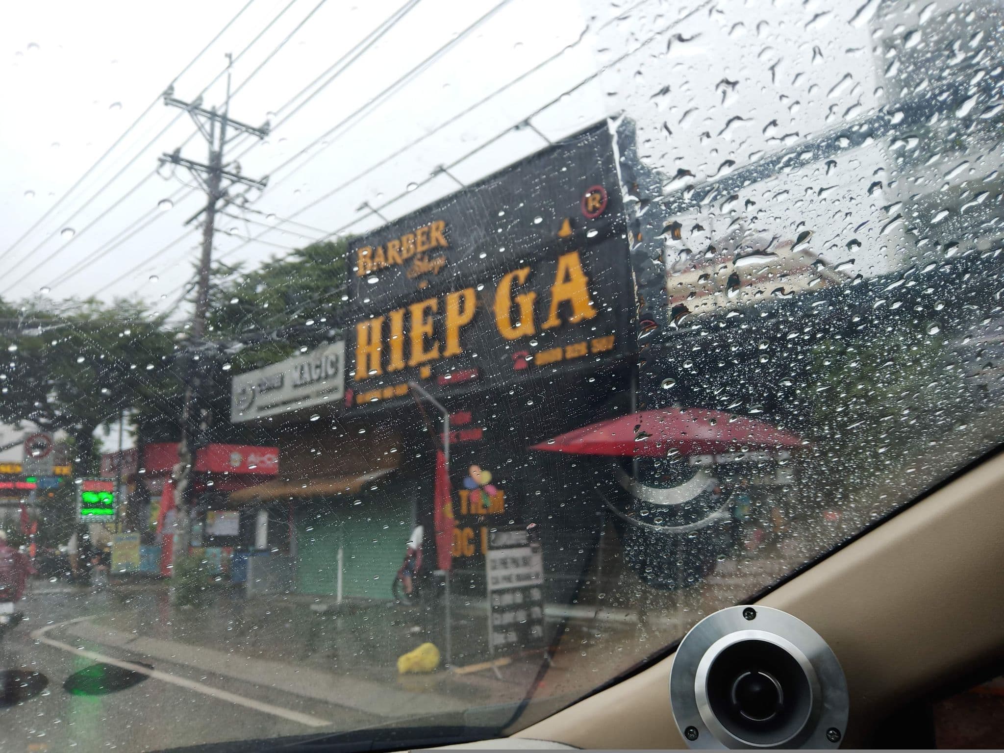 Street view near Khách Sạn Havy, Thủ Đức — © sg_right_1 (CC BY-SA · Mapillary)