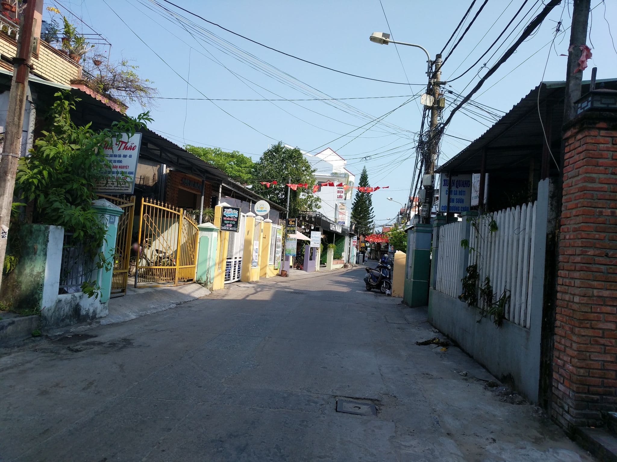 Street view near Viet House Homestay, Hoi An
