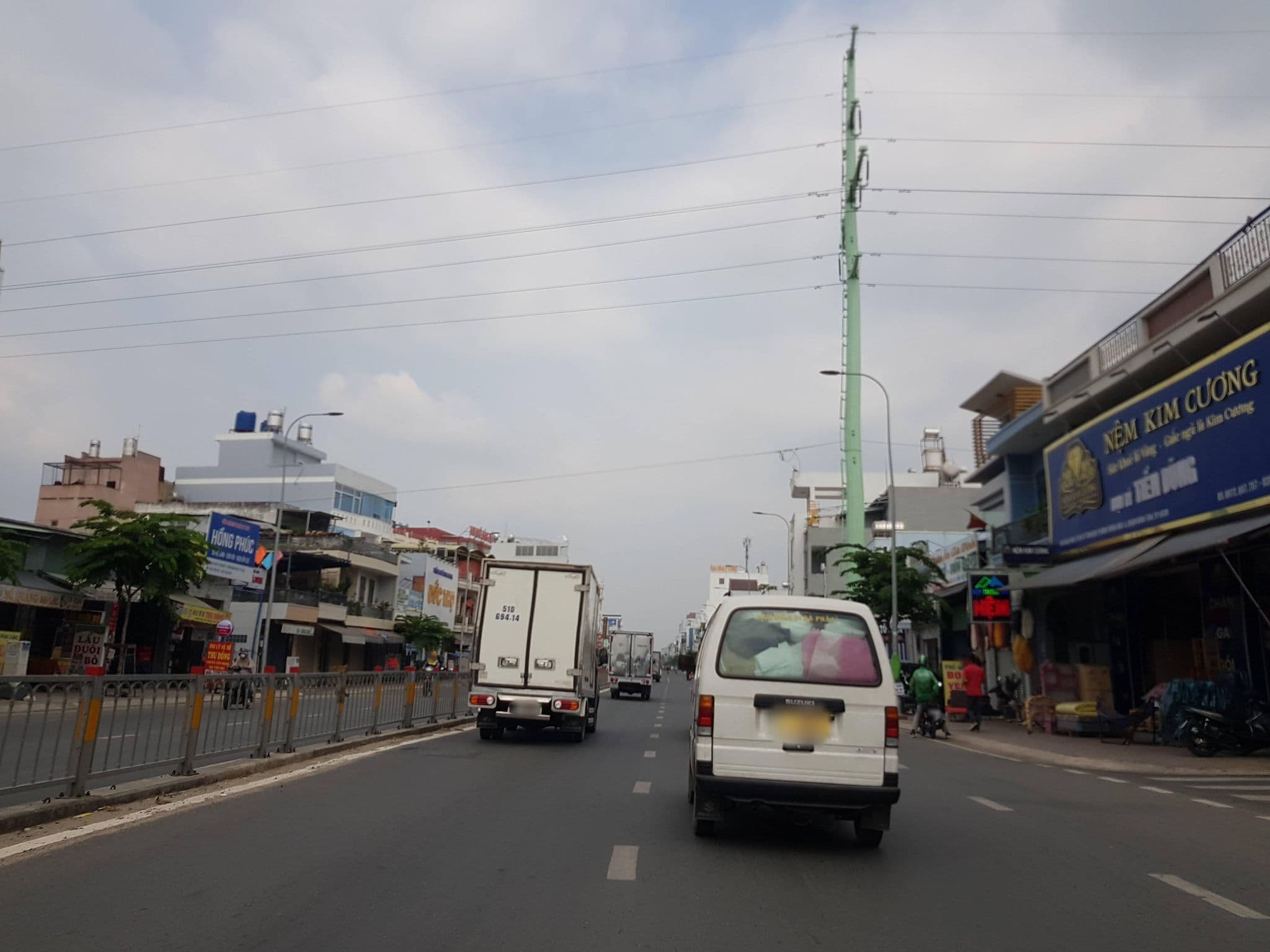 Street view near Nhà Nghỉ Quỳnh Nga, Ho Chi Minh City — © VPTD (CC BY-SA · Mapillary)