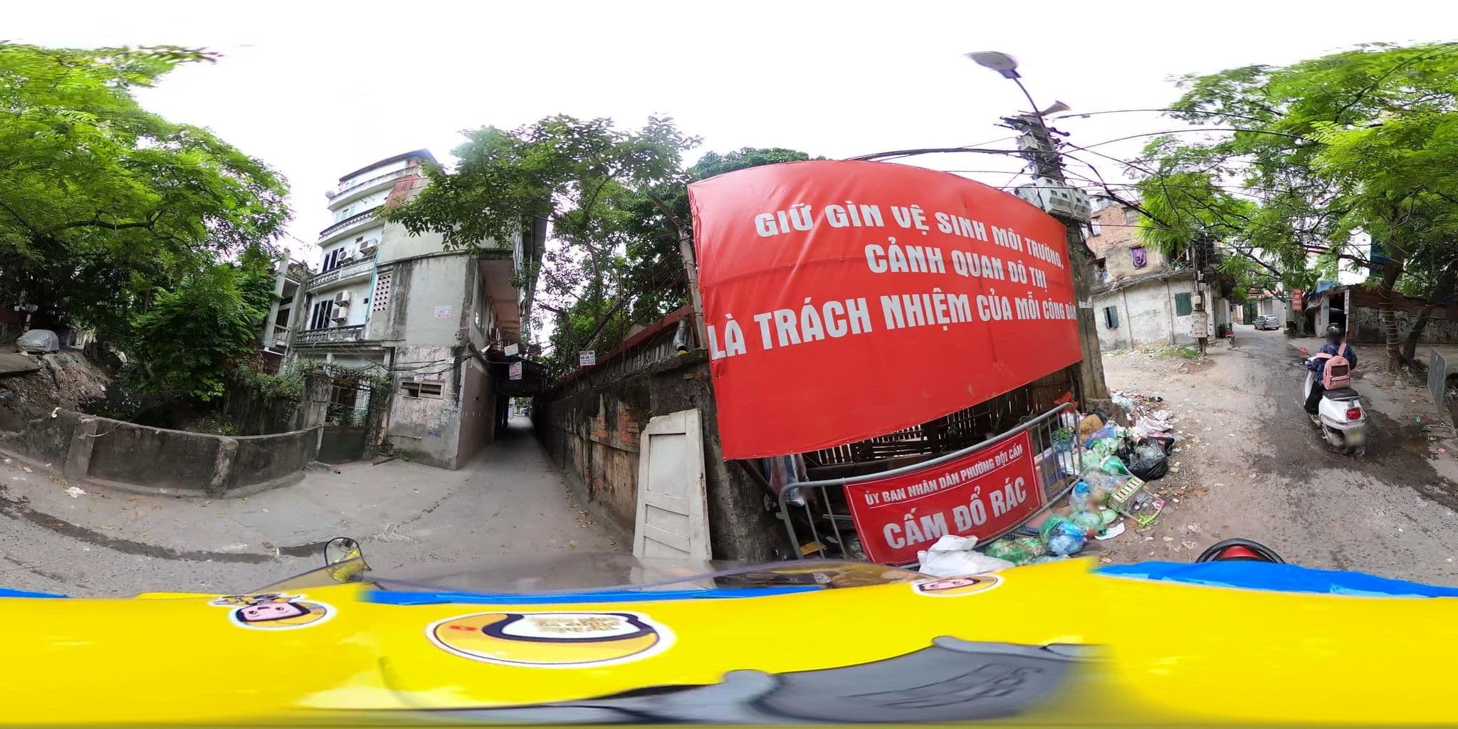 Street view near Nhà nghỉ Hương Tràm, Liễu Giai — © bemaps2_hn (CC BY-SA · Mapillary)
