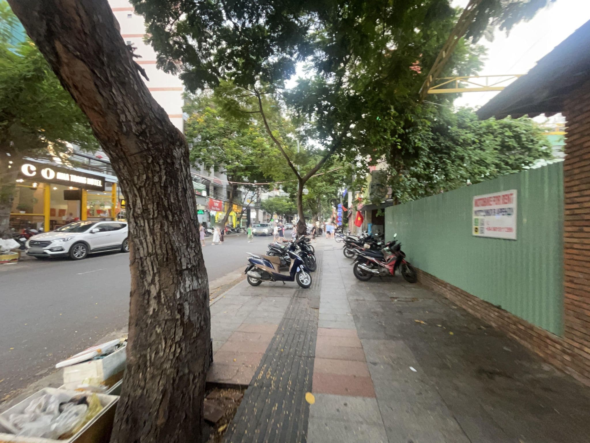Street view near Nha Ngi, Nha Trang