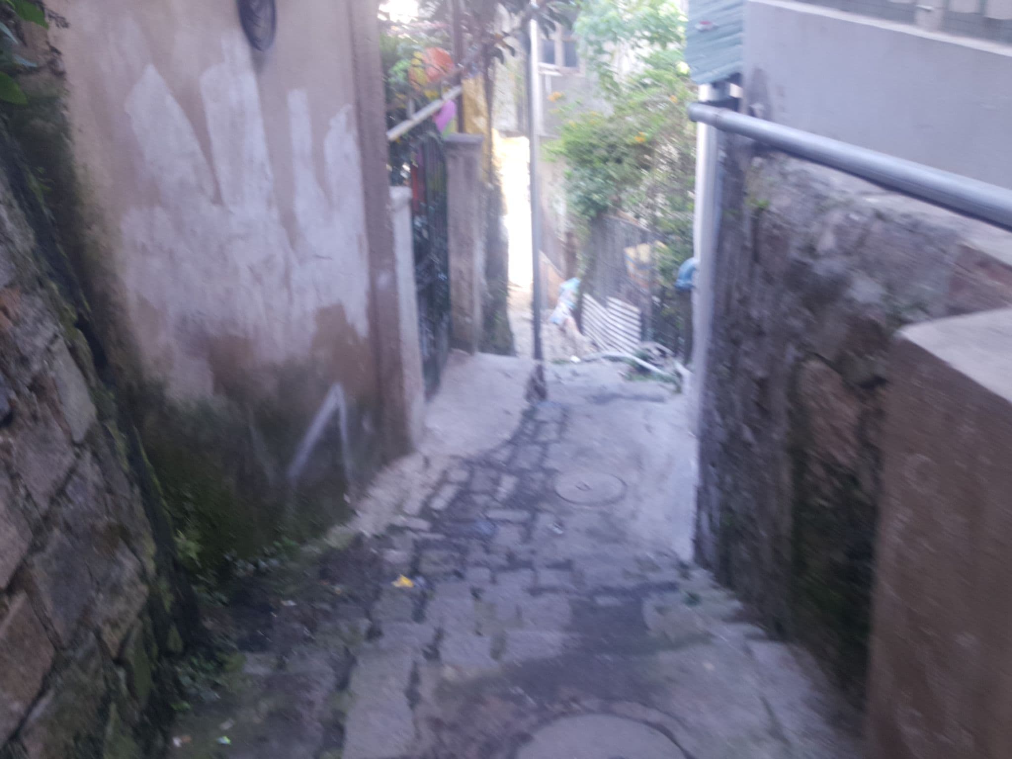 Street view near Vinh Quang Hotel, Ðà Lạt