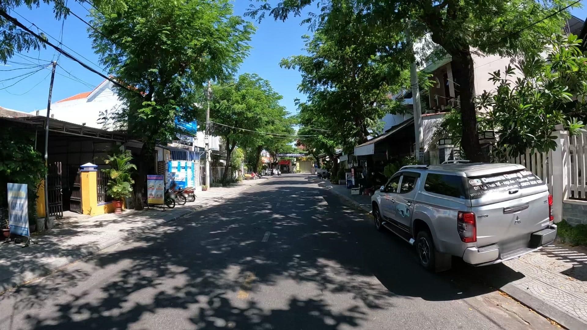 Street view near Big Brother Homestay, Hoi An