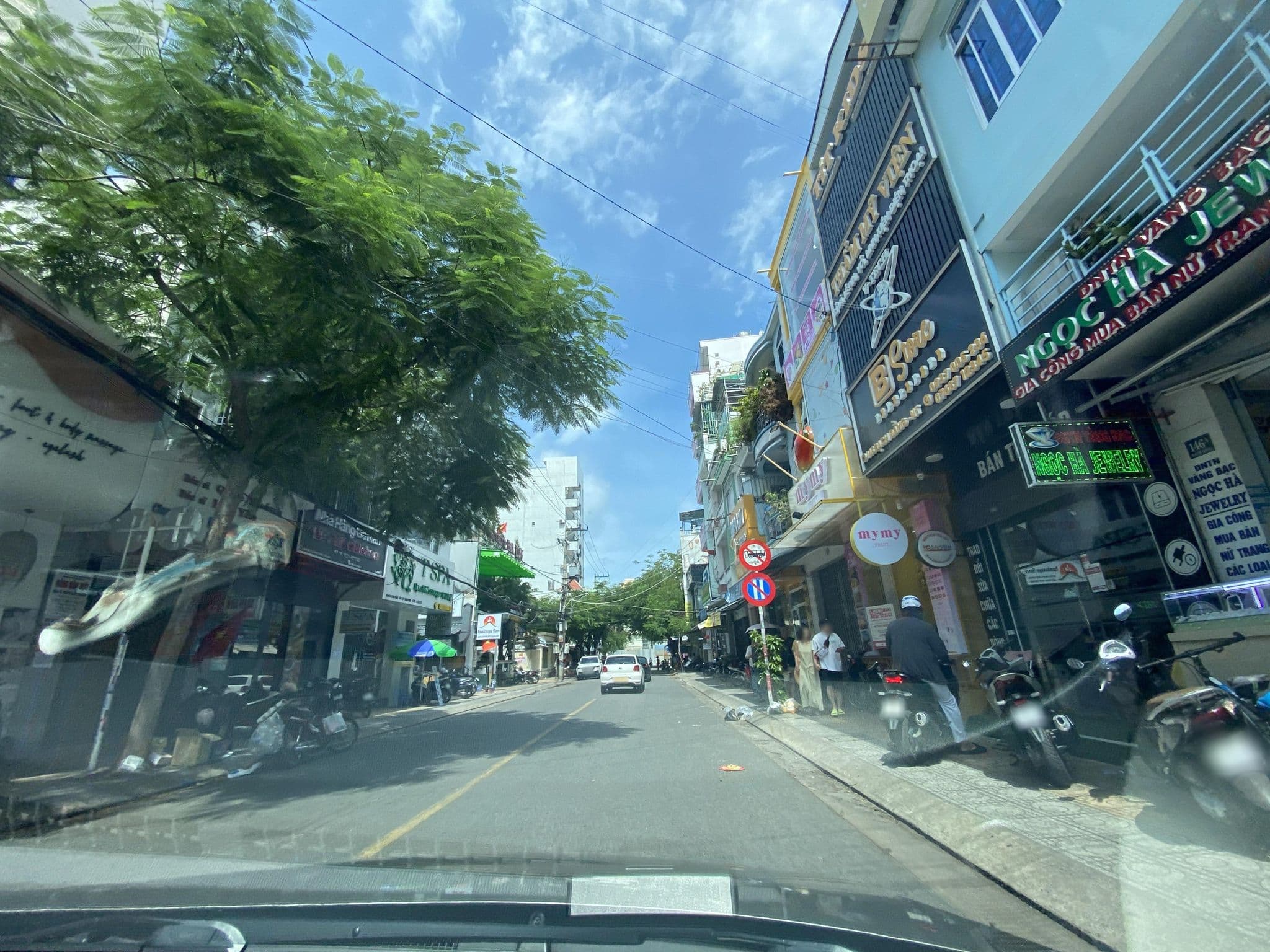 Street view near Nha trang Paradise, Nha Trang